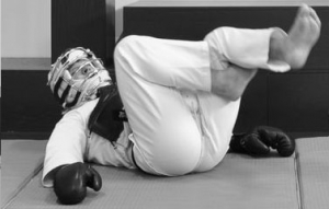 Падение на спину